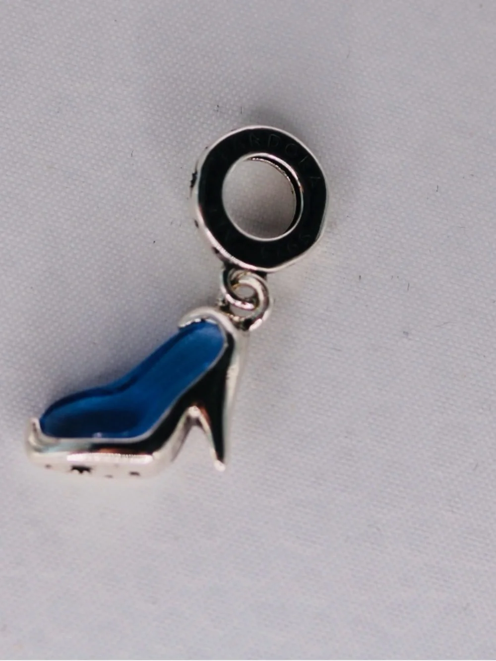 Pandora Disney Cinderella’s Glass Slipper shoe Dangle Charm Silver S925 ALE Nwot